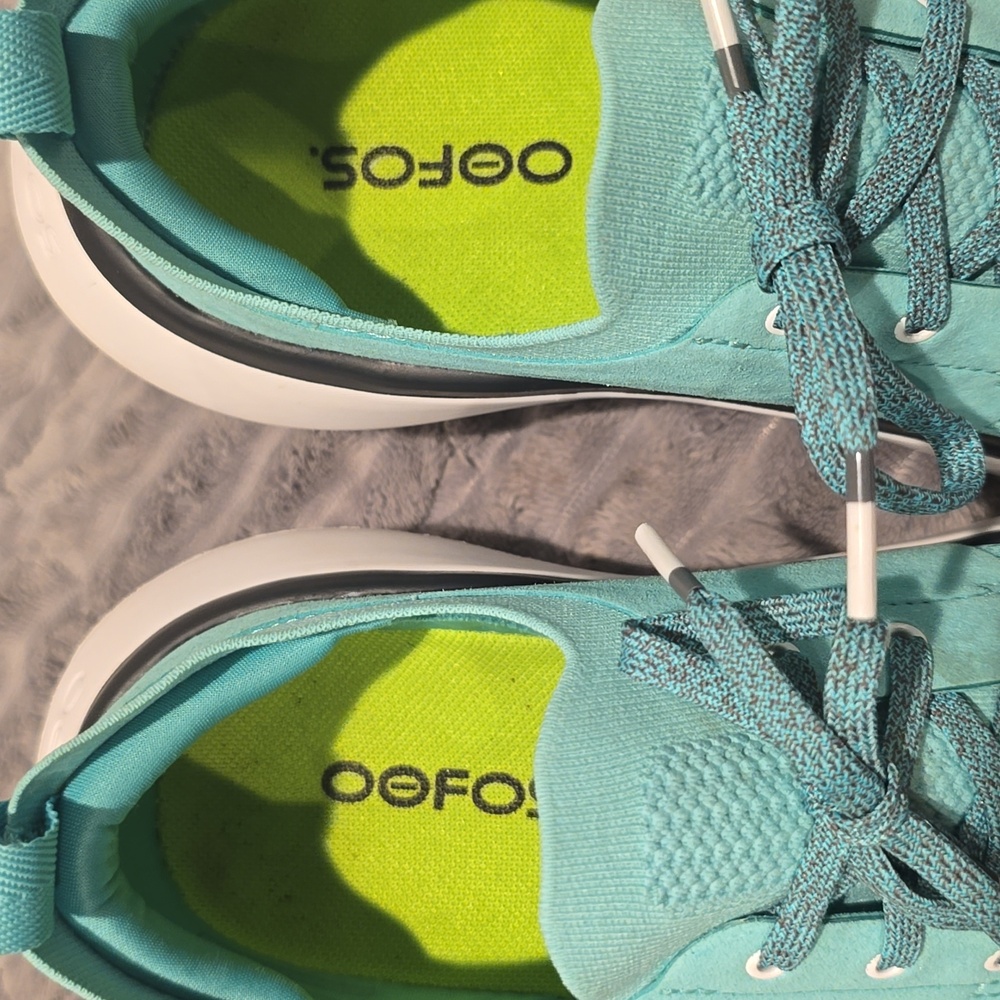 OOFOS Womens Size 8  Oomy Stride Emerald Green White - Picture 8 of 9